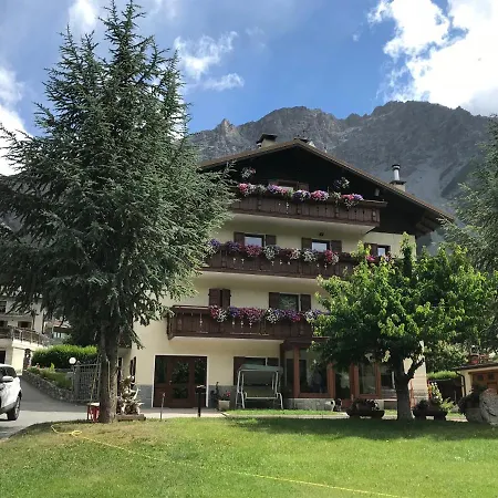 Apartment Happy Mountain Premadio